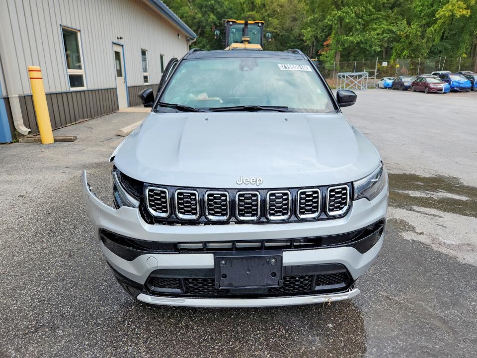 Photo 5 from auction – 2025 JEEP COMPASS with VIN 3C4NJDCN5ST595628