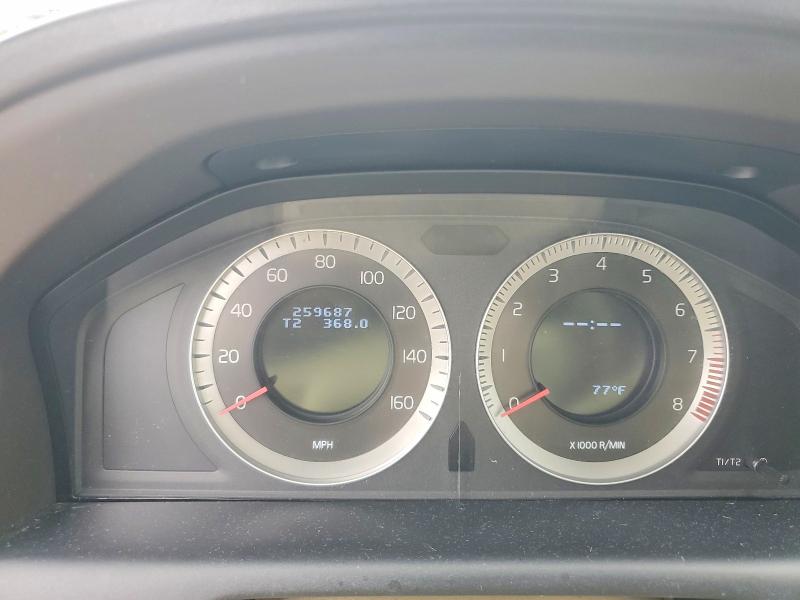 Zdjęcie 9 z aukcji – 2010 VOLVO XC60 z VIN YV4992DZ5A2032320