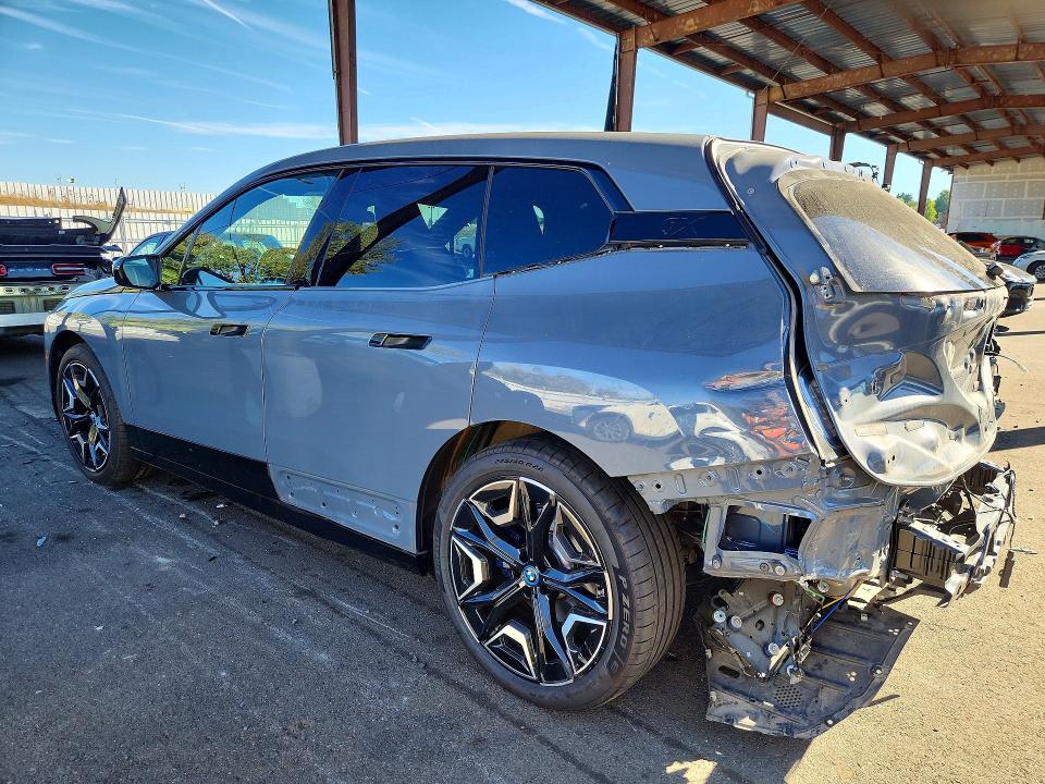 صورة رقم 2 من المزاد - 2022 BMW IX مع VIN WB523CF05NCK30644
