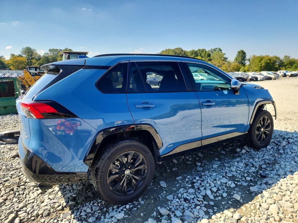 Photo 3 from auction – 2024 TOYOTA RAV4 with VIN 4T3T6RFV8RU157822