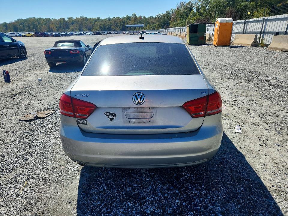 Снимка 6 от търг – 2013 VOLKSWAGEN PASSAT с VIN 1VWBH7A3XDC127889