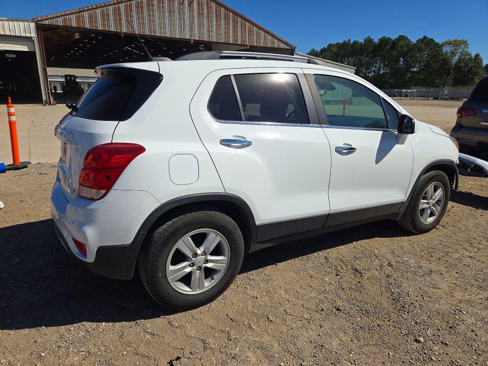 Zdjęcie 3 z aukcji – 2019 CHEVROLET TRAX z VIN KL7CJLSBXKB933466