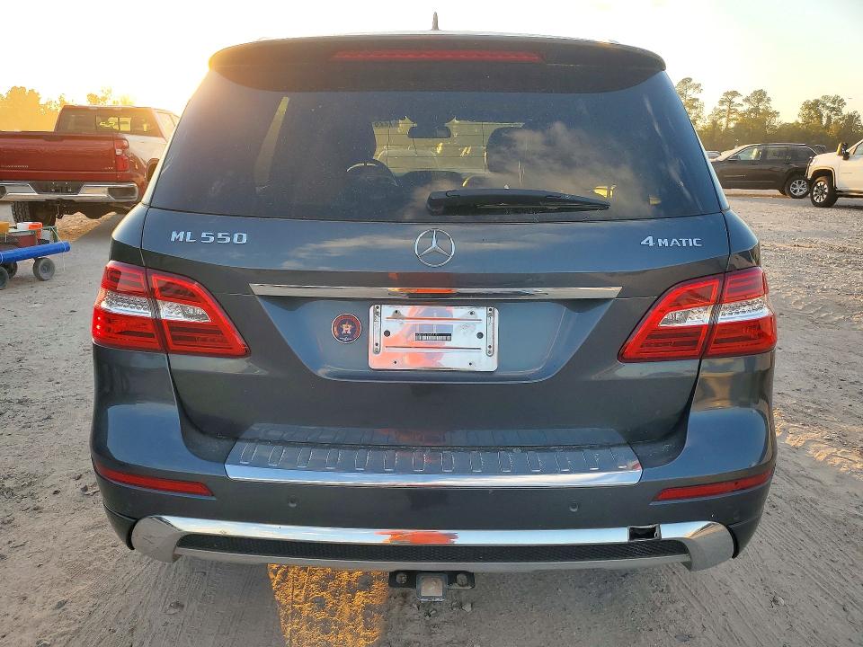 Снимка 6 от търг – 2014 MERCEDES-BENZ ML с VIN 4JGDA7DB1EA359129