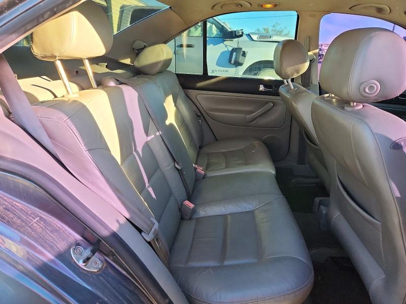Photo 10 from auction – 2004 VOLKSWAGEN JETTA with VIN 3VWSE69M74M106609