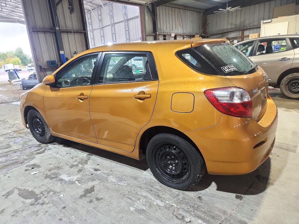 Photo 2 from auction – 2010 TOYOTA MATRIX with VIN 2T1KU4EE6AC260452