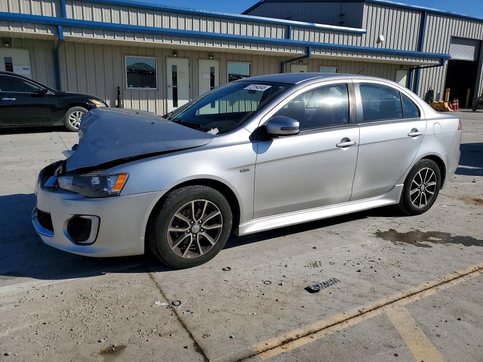 MITSUBISHI LANCER 2017 с VIN JA32U2FU0HU007200 - Снимка от търг