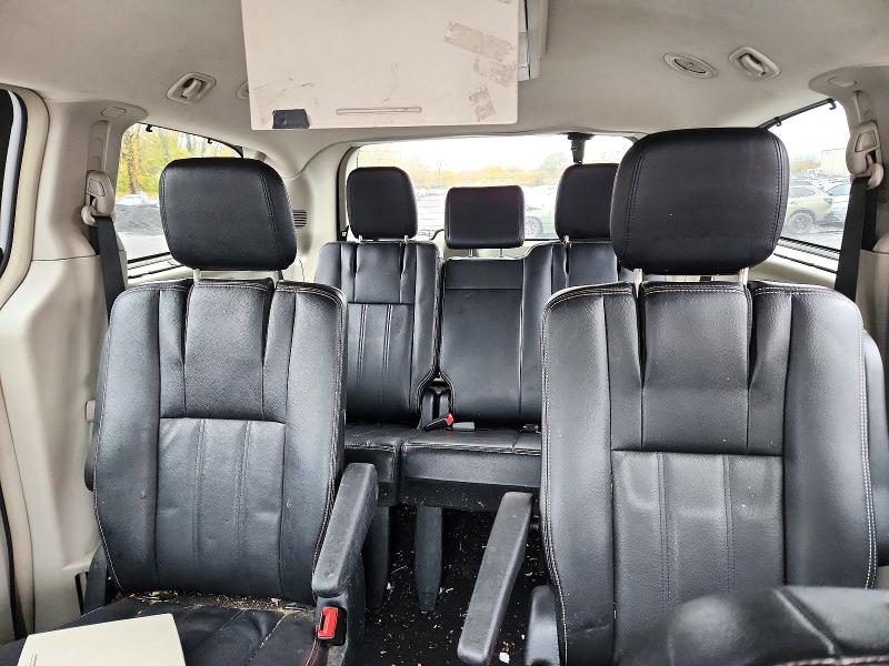 Снимка 10 от търг – 2014 CHRYSLER TOWN & COUNTRY с VIN 2C4RC1BG9ER336791