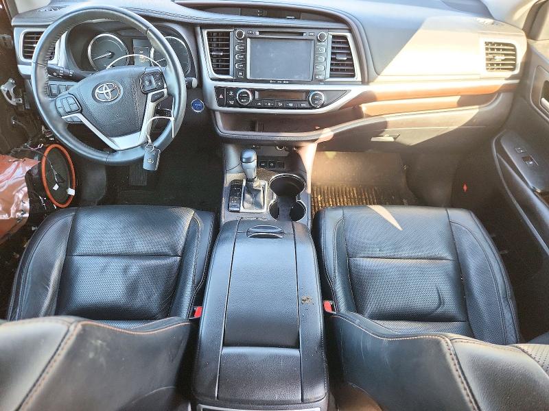 Снимка 8 от търг – 2016 TOYOTA HIGHLANDER HYBRID с VIN 5TDDCRFH9GS018692