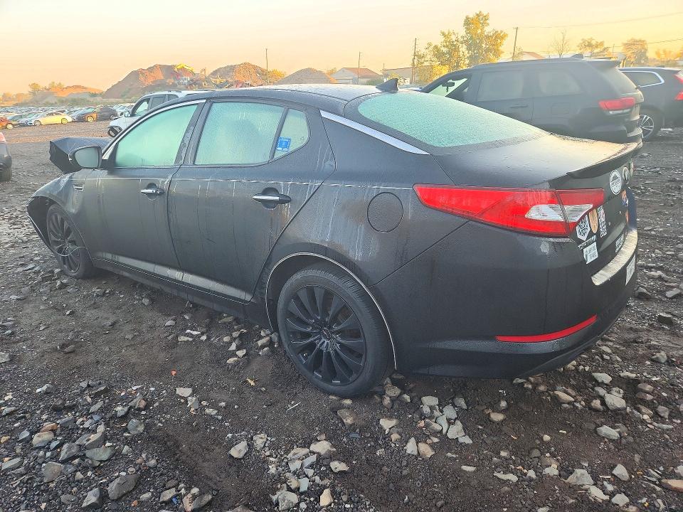 Zdjęcie 2 z aukcji – 2013 KIA OPTIMA z VIN 5XXGR4A62DG182447