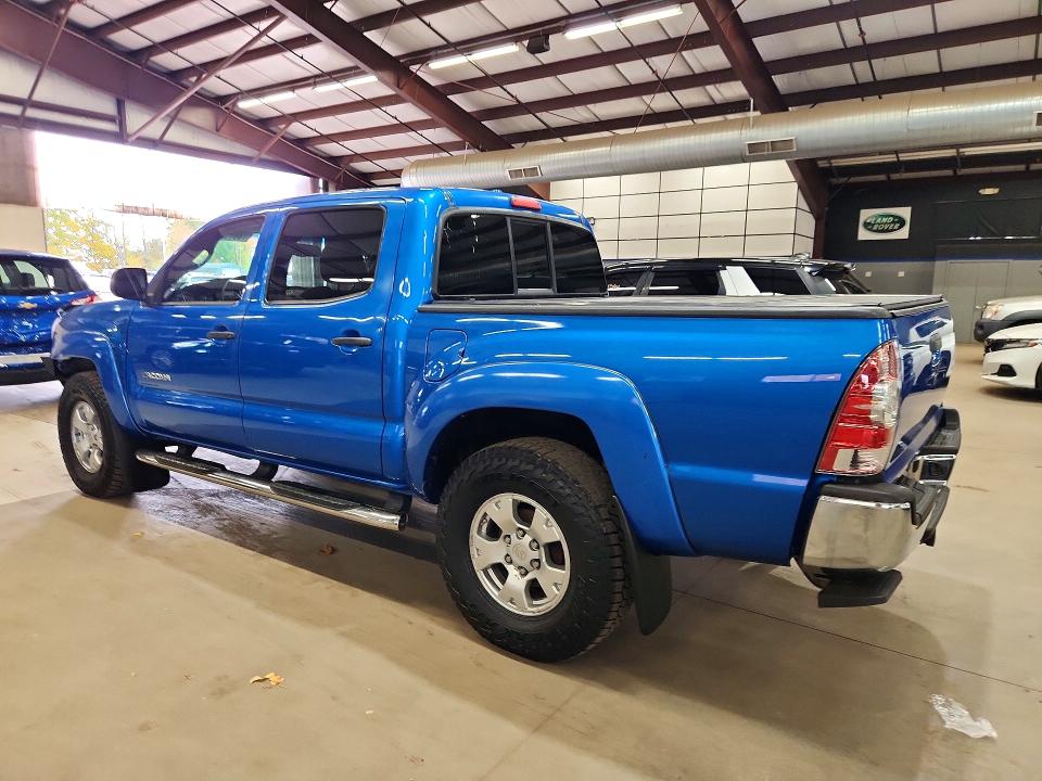 Снимка 2 от търг – 2010 TOYOTA TACOMA с VIN 5TELU4EN3AZ713148