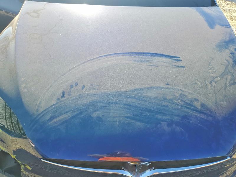 Фото 12 с аукциона – 2018 TESLA MODEL X с VIN 5YJXCBE40JF116816
