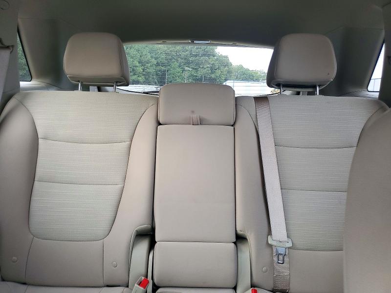 Photo 10 from auction – 2014 KIA SORENTO with VIN 5XYKT4A62EG509714