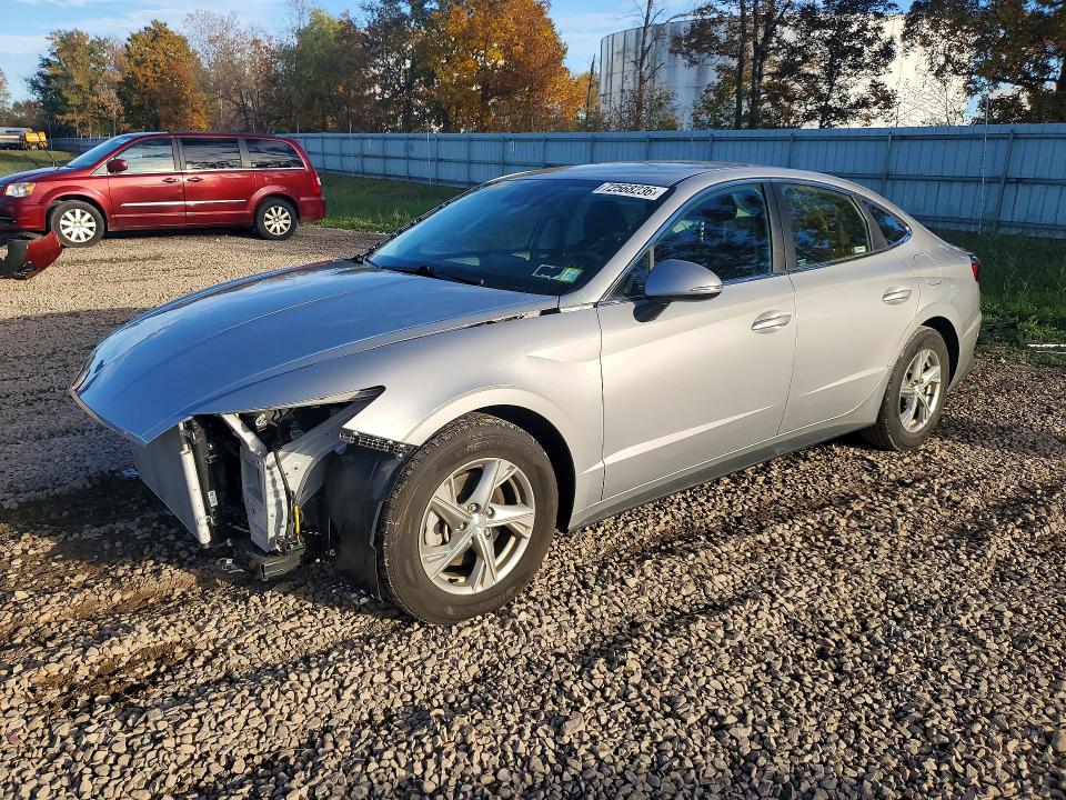Photo 1 from auction – 2023 HYUNDAI SONATA with VIN KMHL24JA2PA323665