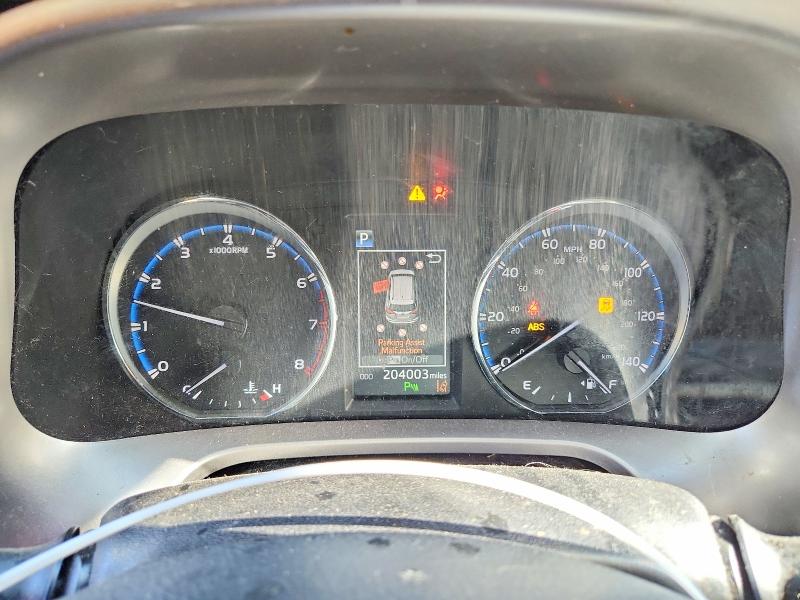 Photo 9 from auction – 2016 TOYOTA RAV4 with VIN JTMDFREV4GD183866