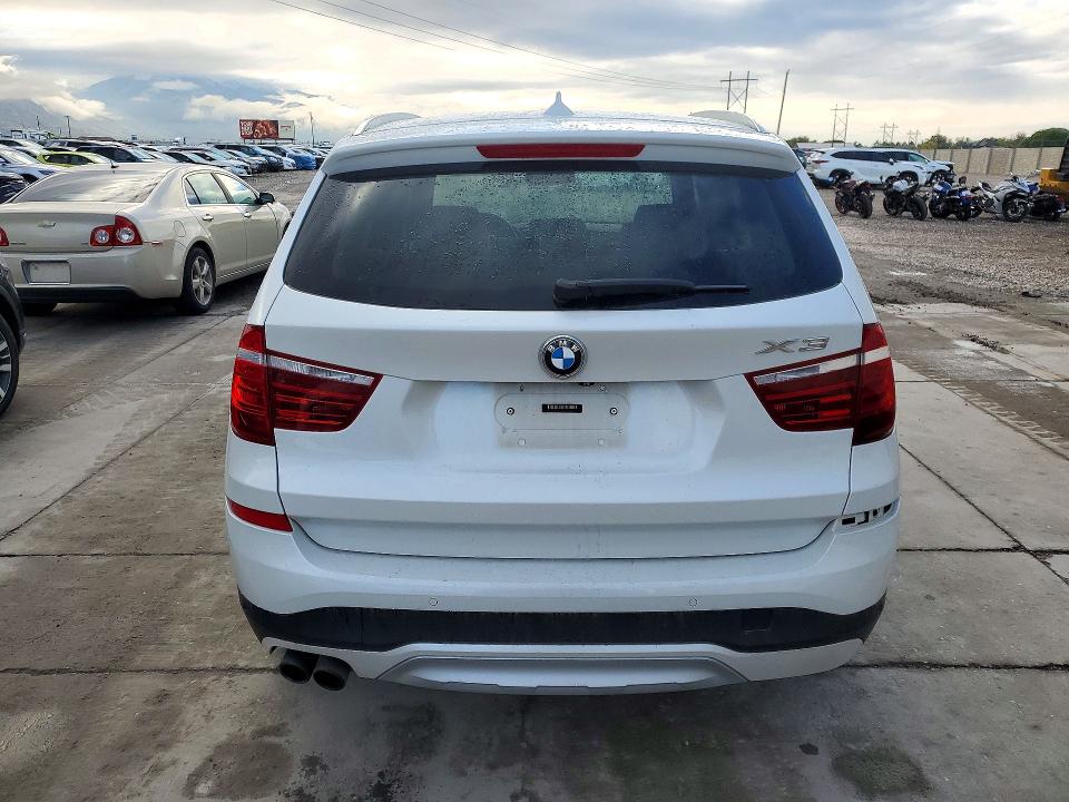 Снимка 6 от търг – 2016 BMW X3 с VIN 5UXWX9C50G0D71821