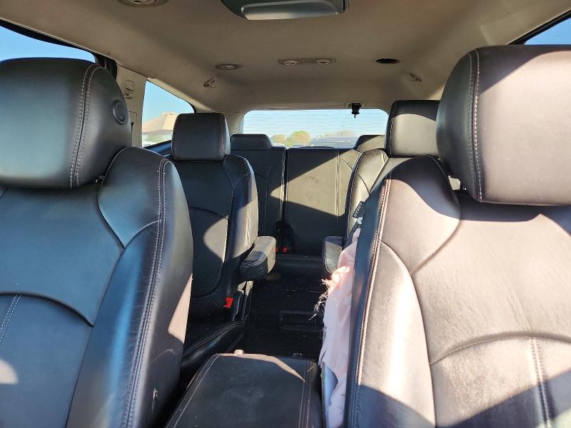 Снимка 10 от търг – 2017 CHEVROLET TRAVERSE с VIN 1GNKRHKD8HJ237619