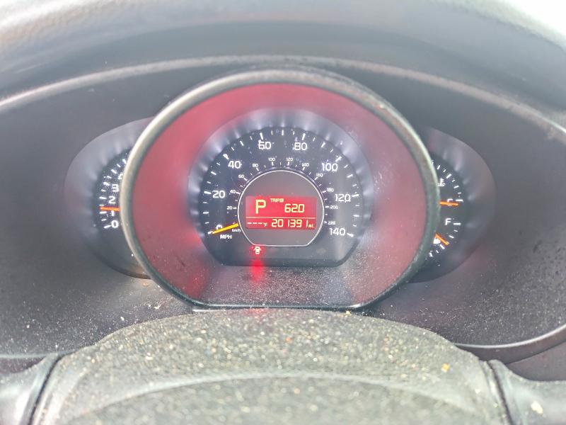 Foto 9 de la subasta – 2016 KIA SOUL con VIN KNDJN2A27G7364354