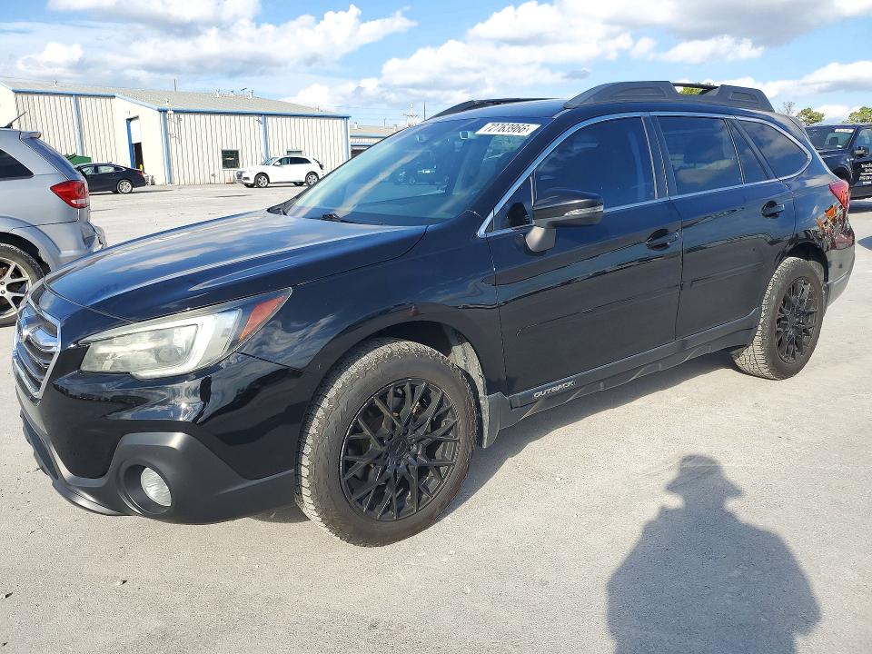 SUBARU OUTBACK 2018 with VIN 4S4BSANC7J3368005 - Photo from auction