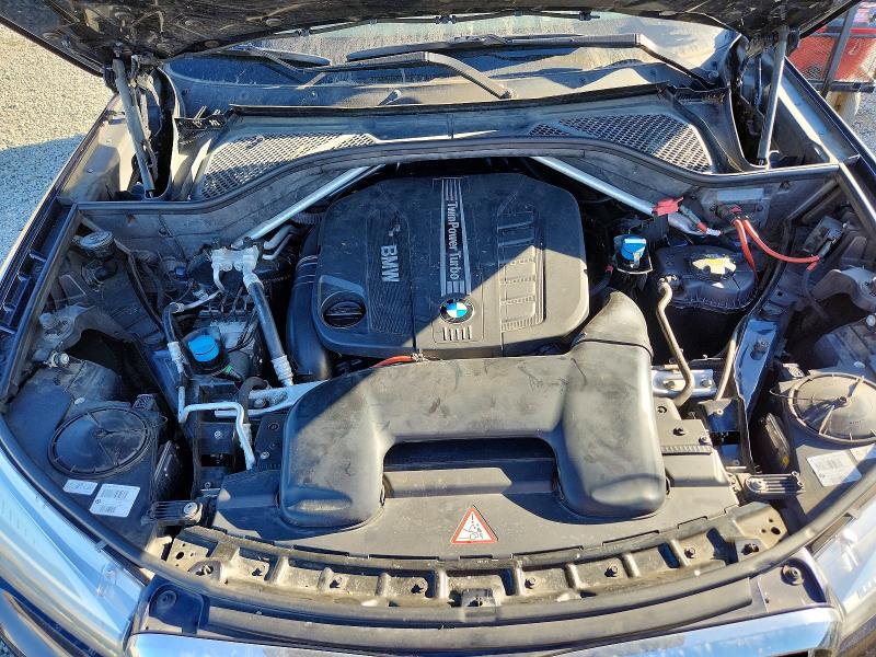 Фото 12 с аукциона – 2015 BMW X5 с VIN 5UXKS4C53F0J98047