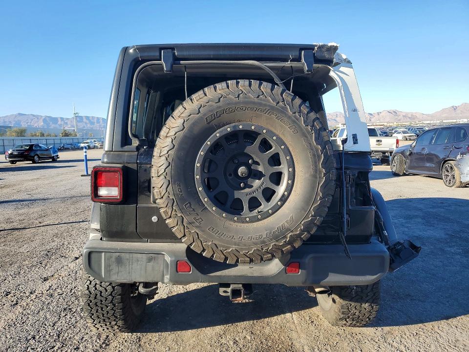 Снимка 6 от търг – 2019 JEEP WRANGLER UNLIMITED с VIN 1C4HJXEN1KW501945