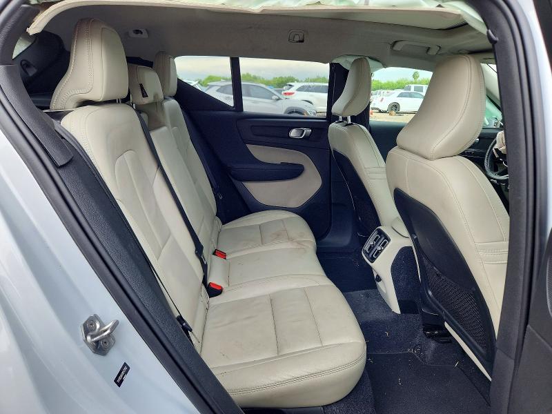 صورة رقم 11 من المزاد - 2021 VOLVO XC40 مع VIN YV4162UK6M2422002