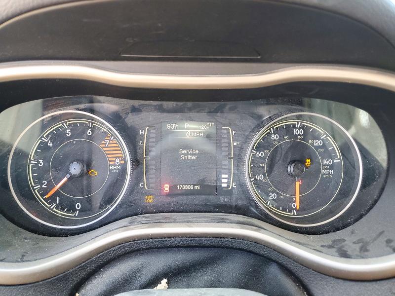 صورة رقم 9 من المزاد - 2017 JEEP CHEROKEE مع VIN 1C4PJMCS6HW569797