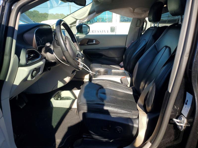 Photo 7 from auction – 2019 CHRYSLER PACIFICA with VIN 2C4RC1EGXKR541608