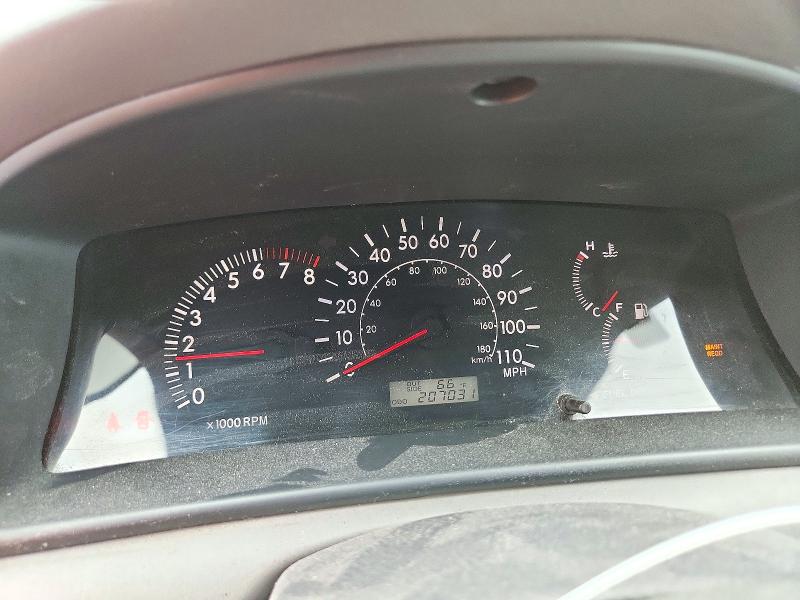 Photo 9 from auction – 2005 TOYOTA COROLLA with VIN 1NXBR32E25Z465500