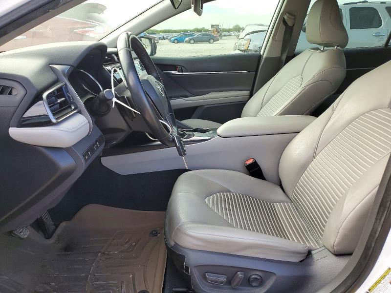 Снимка 7 от търг – 2020 TOYOTA CAMRY с VIN 4T1G11AK7LU335332
