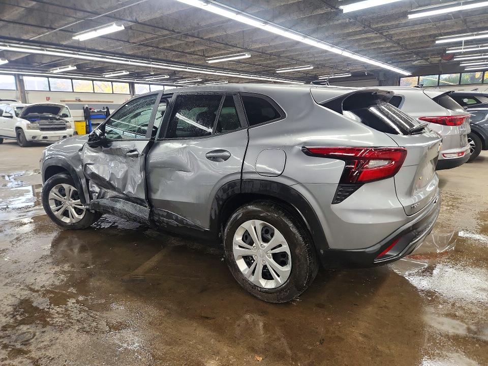Снимка 2 от търг – 2026 CHEVROLET TRAX с VIN KL77LFEP7TC098443