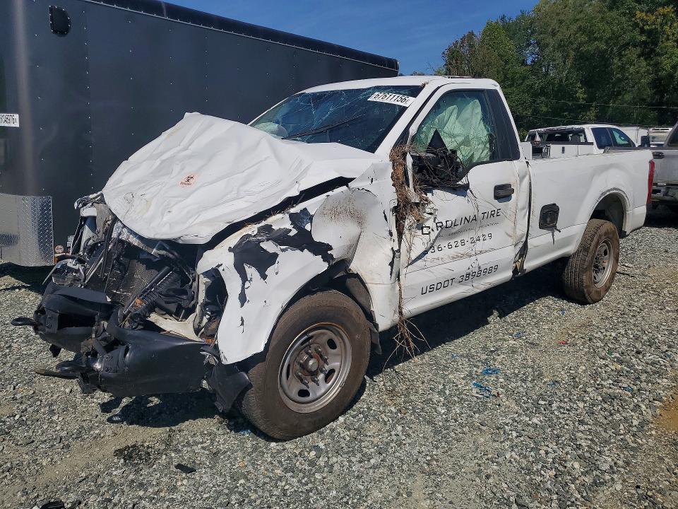 Zdjęcie 1 z aukcji – 2017 FORD F250 z VIN 1FTBF2A61HEC22860
