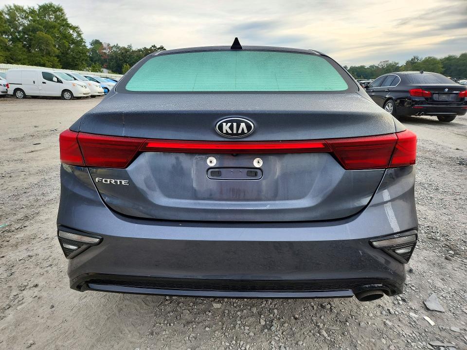 Photo 6 from auction – 2019 KIA FORTE with VIN 3KPF24AD5KE070181