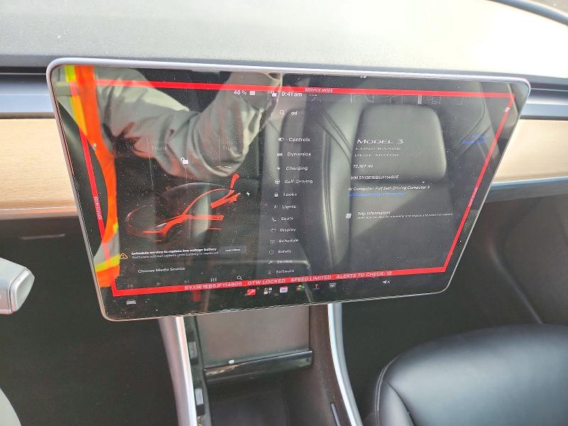 Снимка 9 от търг – 2018 TESLA MODEL 3 с VIN 5YJ3E1EB5JF114805