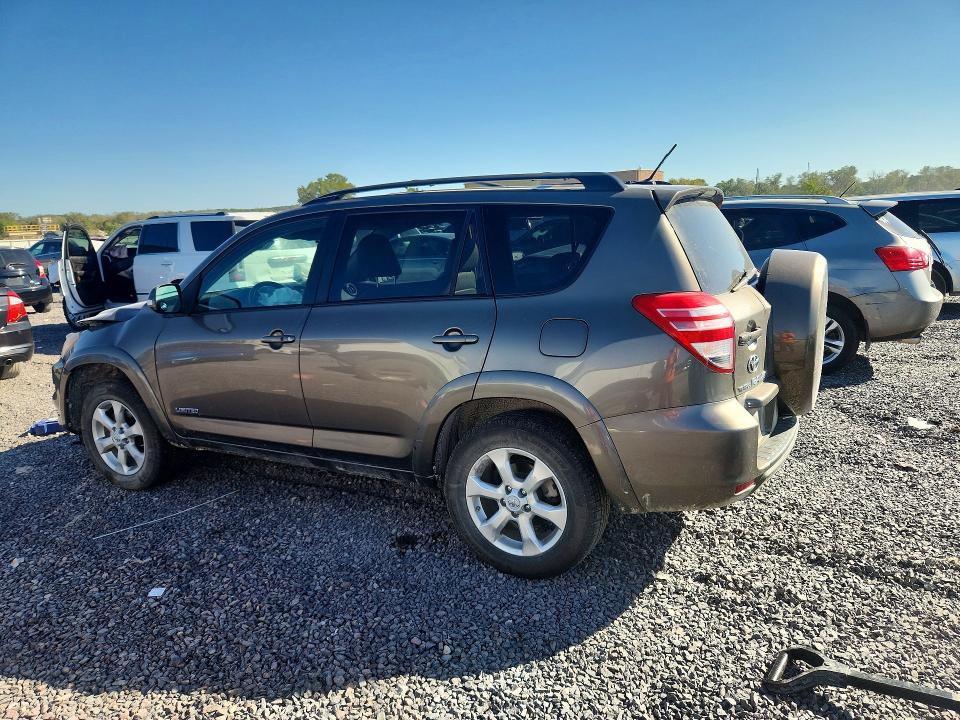 Zdjęcie 2 z aukcji – 2010 TOYOTA RAV4 z VIN 2T3DK4DV0AW021422