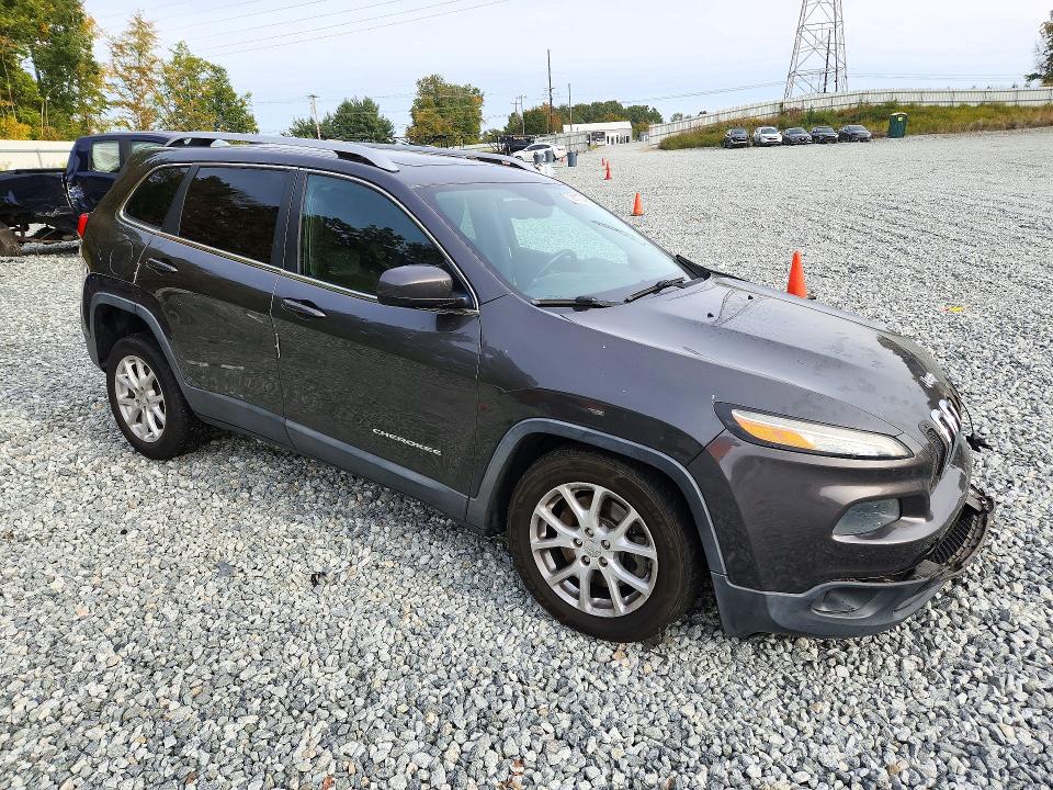 Снимка 4 от търг – 2014 JEEP CHEROKEE с VIN 1C4PJLCS3EW288532