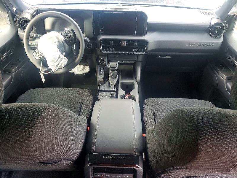 Снимка 8 от търг – 2024 TOYOTA LAND CRUISER с VIN JTEABFAJ5RK016507