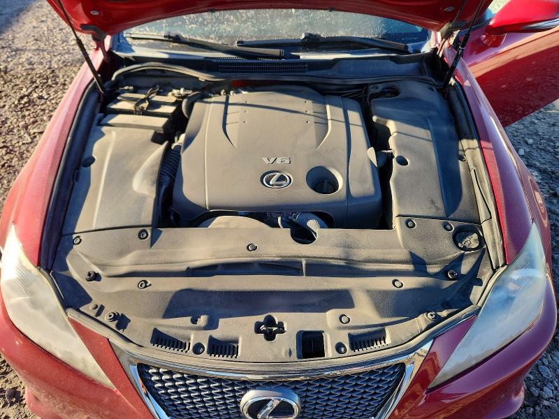 Снимка 11 от търг – 2015 LEXUS IS с VIN JTHFF2C24F2532316