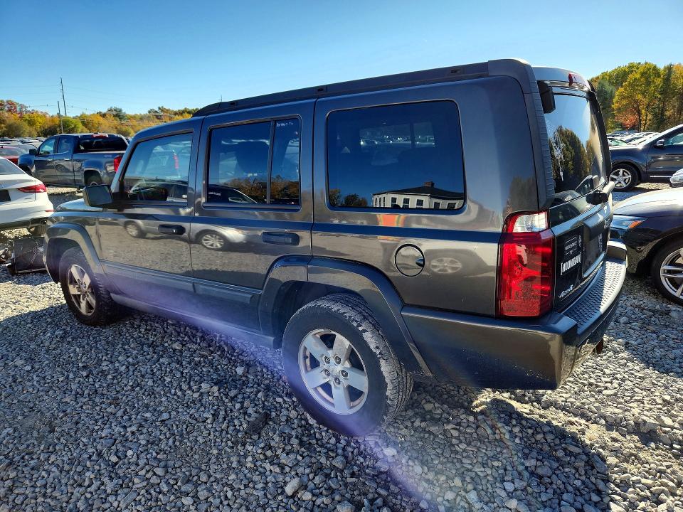 Снимка 2 от търг – 2006 JEEP COMMANDER с VIN 1J8HG48K46C330591