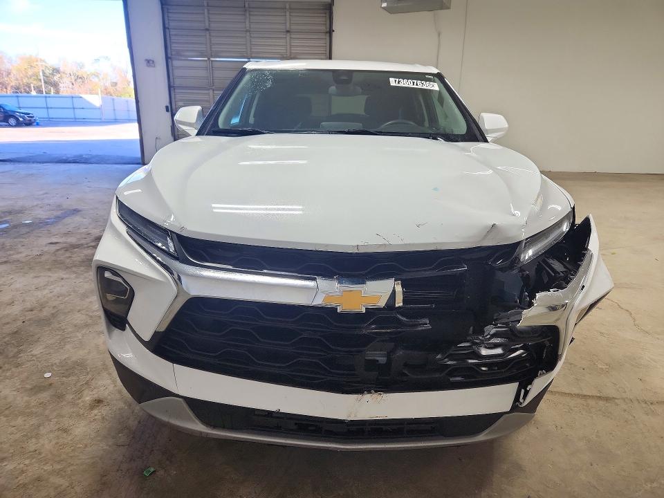 Photo 5 from auction – 2025 CHEVROLET BLAZER with VIN 3GNKBCR42SS194446