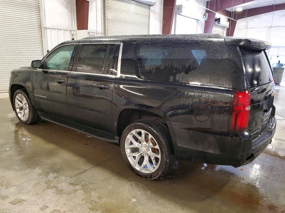 Снимка 2 от търг – 2019 CHEVROLET SUBURBAN с VIN 1GNSKHKC0KR399992