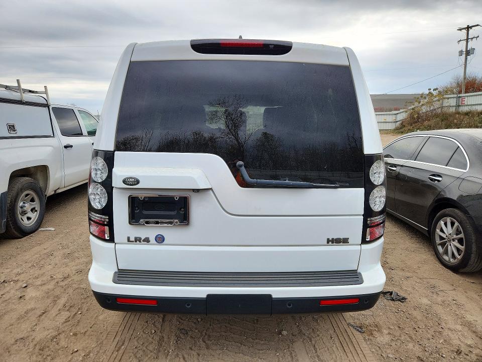 Photo 6 from auction – 2016 LAND ROVER LR4 with VIN SALAG2V61GA803986