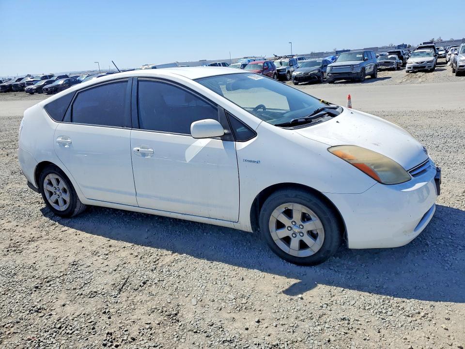 Photo 4 from auction – 2007 TOYOTA PRIUS with VIN JTDKB20U677085400