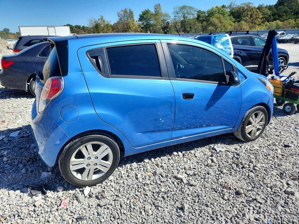 Photo 3 from auction – 2014 CHEVROLET SPARK with VIN KL8CD6S9XEC473855