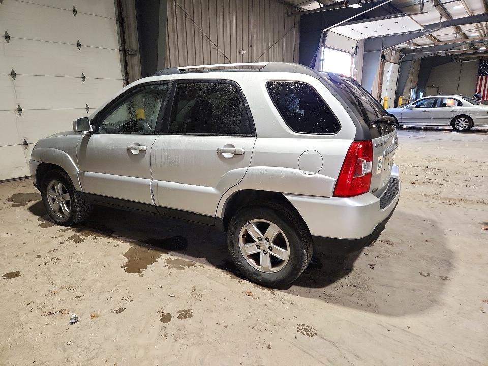 Снимка 2 от търг – 2009 KIA SPORTAGE с VIN KNDJE723397622988
