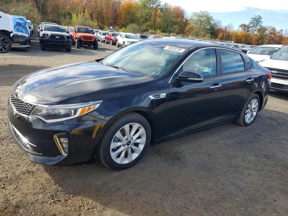 KIA OPTIMA 2018 with VIN 5XXGT4L37JG204054 - Photo from auction