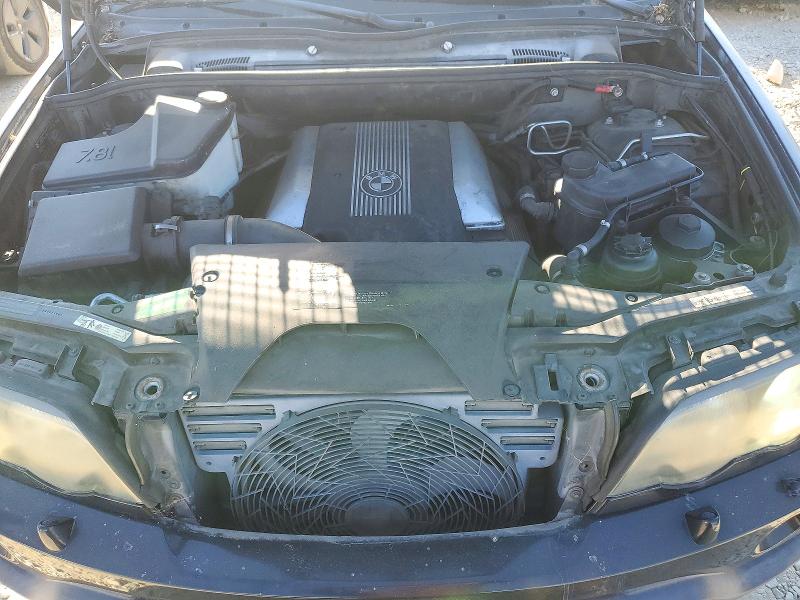 Photo 12 from auction – 2002 BMW X5 with VIN 5UXFB33562LH36103