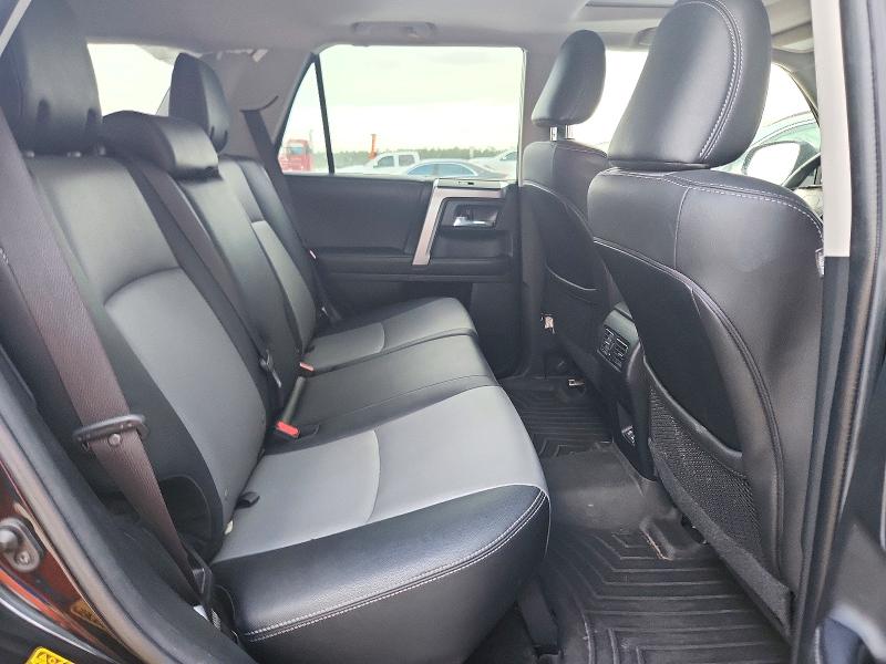 Photo 11 from auction – 2022 TOYOTA 4RUNNER with VIN JTENU5JR5N6068461