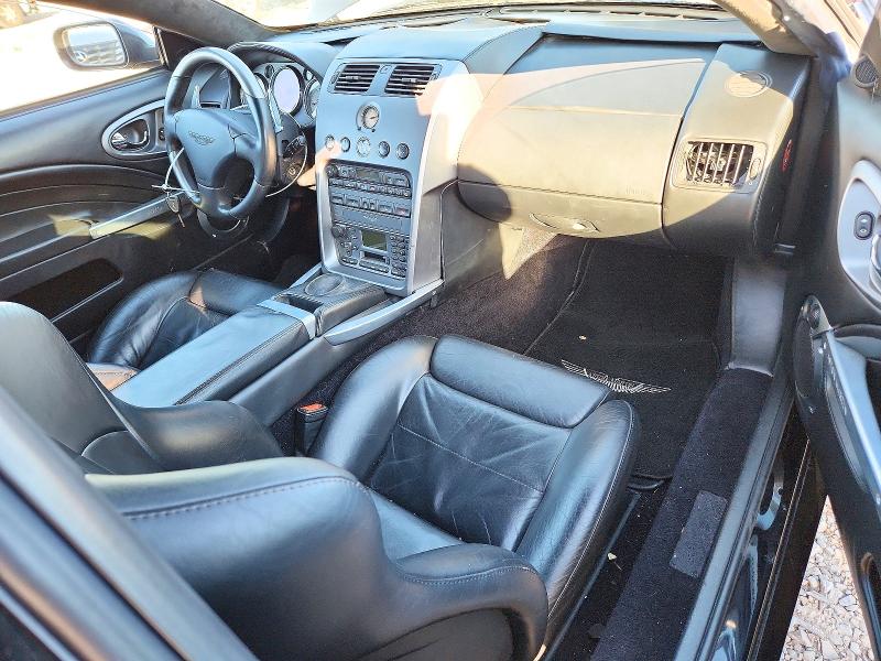 Photo 8 from auction – 2005 ASTON MARTIN VANQUISH with VIN SCFAC24345B501868