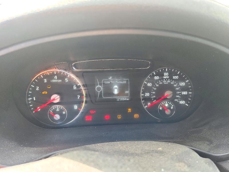 Photo 9 from auction – 2016 KIA SORENTO with VIN 5XYPH4A59GG001659