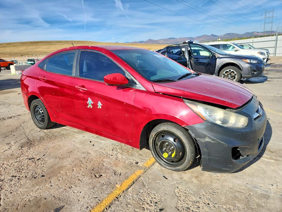 Снимка 4 от търг – 2013 HYUNDAI ACCENT с VIN KMHCT4AE7DU450955
